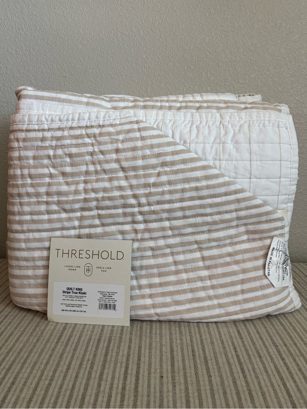 NWT King Reversible Cotton Stripe Quilt Khaki - Threshold